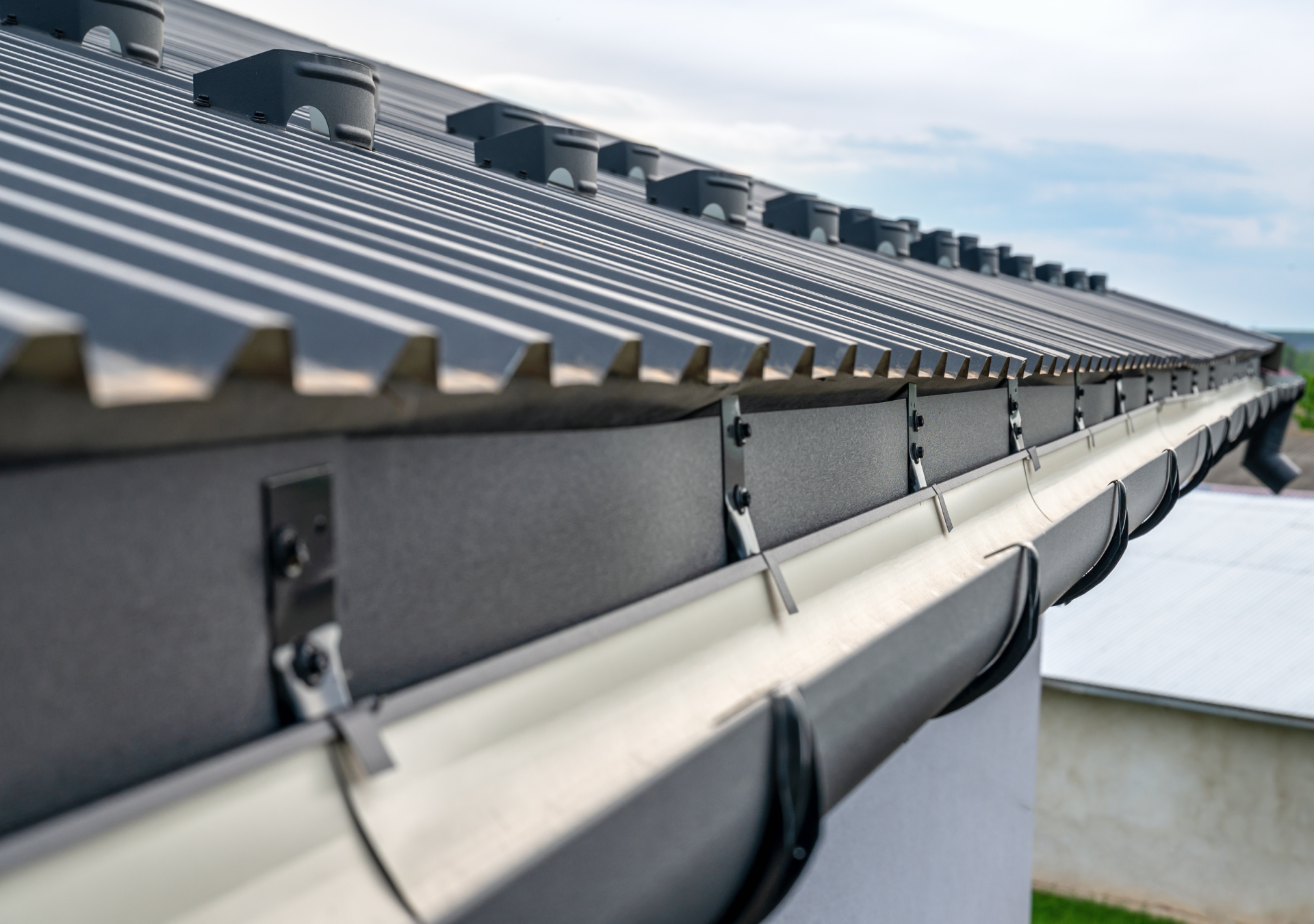 Why Hiring a Professional Gutter Installation Company is a Smart Choice for Homeowners